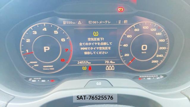 Audi A3 SEDAN 2018-06 8217149-5