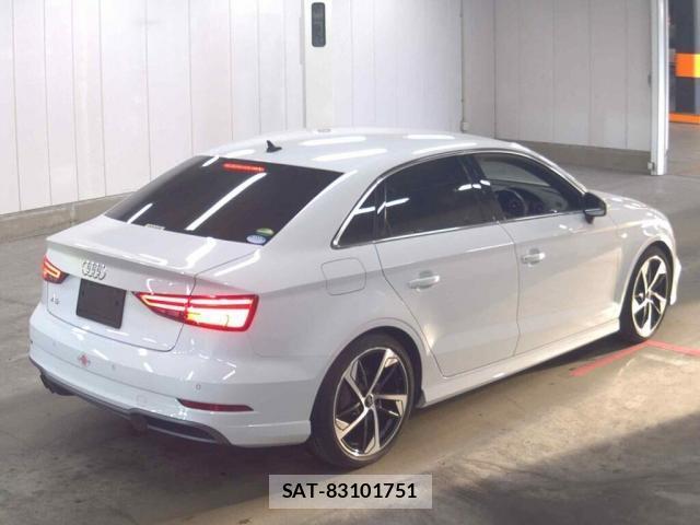 Audi A3 SEDAN 2019-06 8223508-1