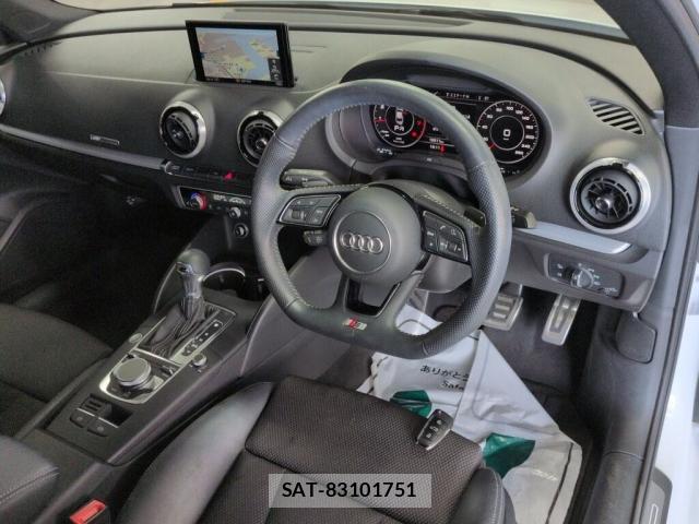 Audi A3 SEDAN 2019-06 8223508-2