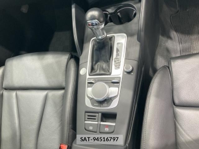 Audi A3 2017-09 8219018-3
