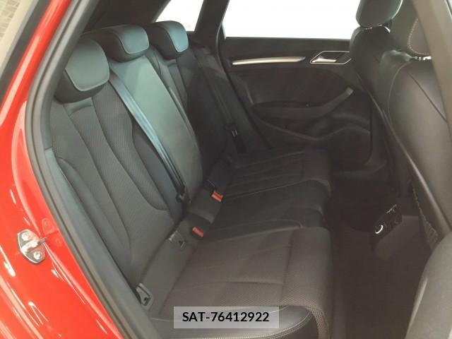 Audi A3 2018-09 8224026-10