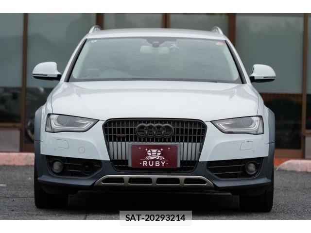 Audi A4 ALLROAD QUATTRO 2014-08 8220487-12