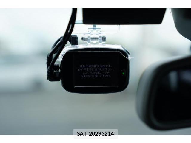 Audi A4 ALLROAD QUATTRO 2014-08 8220487-19