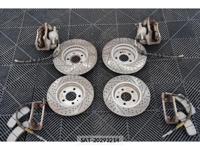 Audi A4 ALLROAD QUATTRO 2014-08 8220487-4