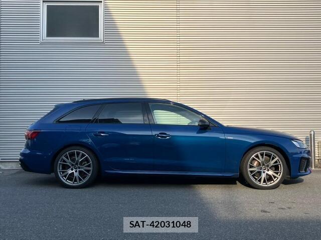 Audi A4 2024-09 8218390-4