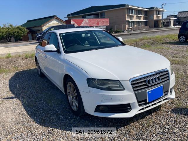 Audi A4 2008-07 8219947-1