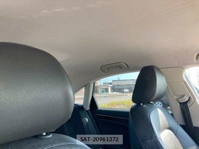 Audi A4 2008-07 8219947-10