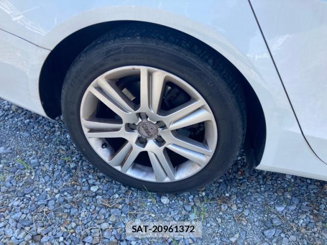 Audi A4 2008-07 8219947-3