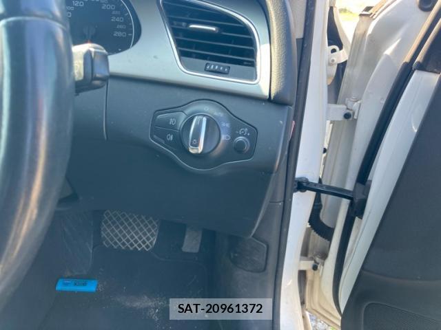 Audi A4 2008-07 8219947-7