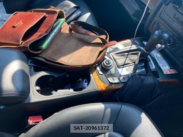 Audi A4 2008-07 8219947-9