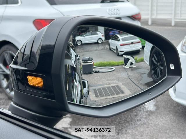 Audi A5 2023-12 8221987-10