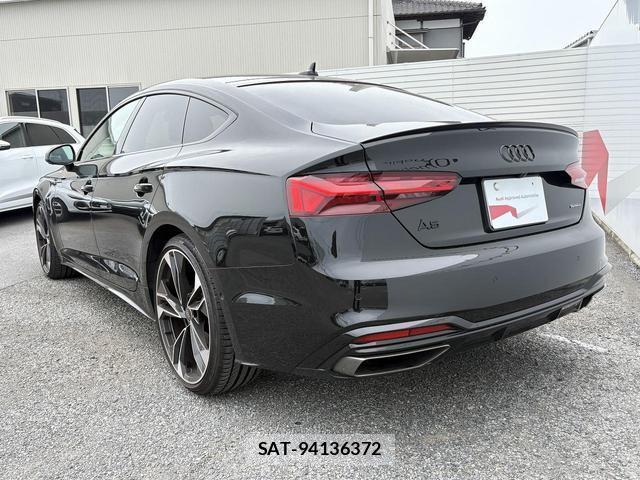 Audi A5 2023-12 8221987-19