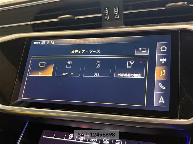 Audi A6 2019-09 8220571-19