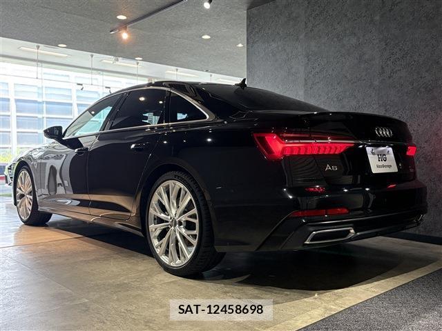 Audi A6 2019-09 8220571-4