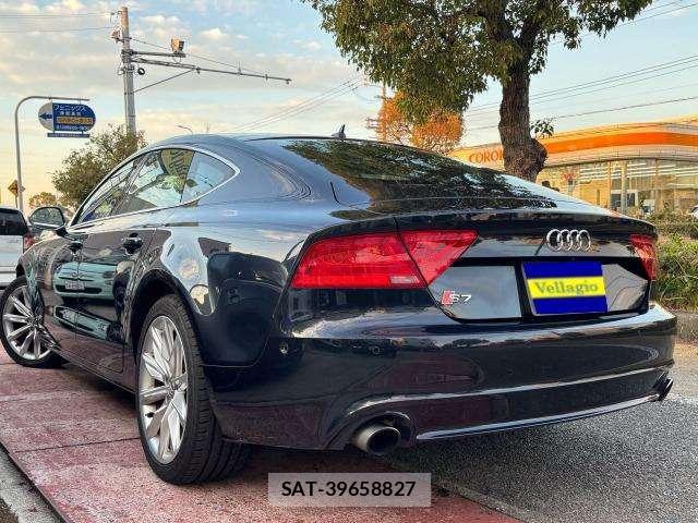 Audi A7 2013-07 8218367-3