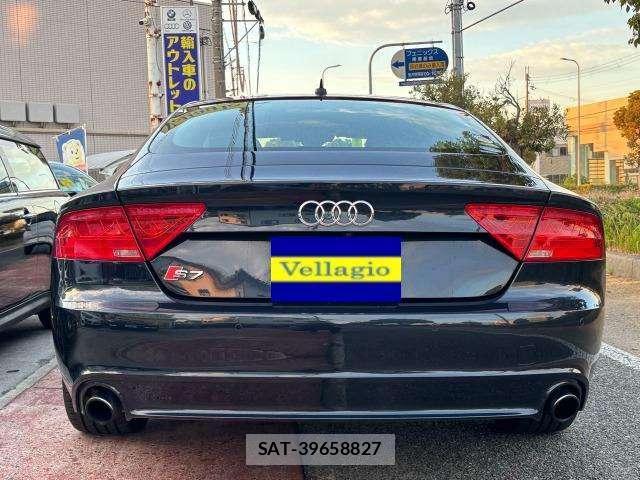 Audi A7 2013-07 8218367-4