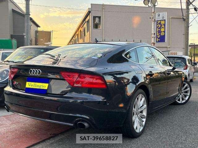 Audi A7 2013-07 8218367-5
