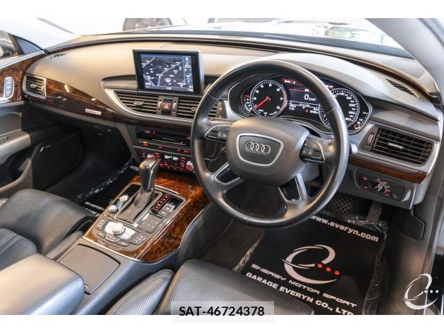 Audi A7 2016-12 8218437-2