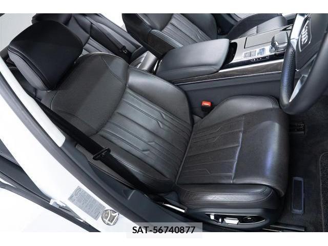 Audi A8 2021-06 8221752-11