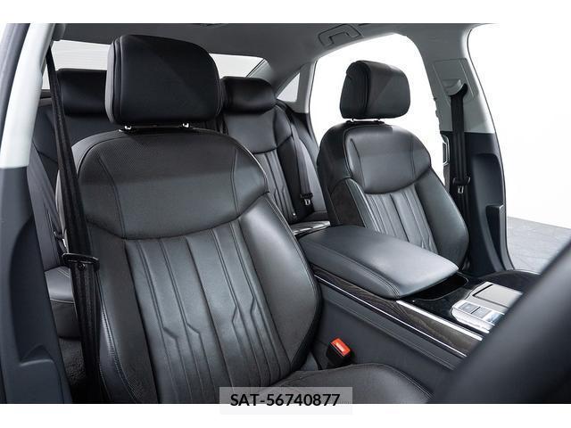 Audi A8 2021-06 8221752-3