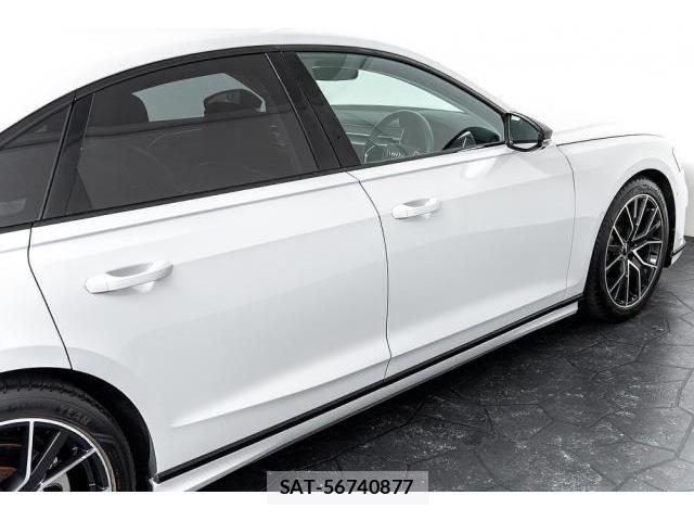 Audi A8 2021-06 8221752-9