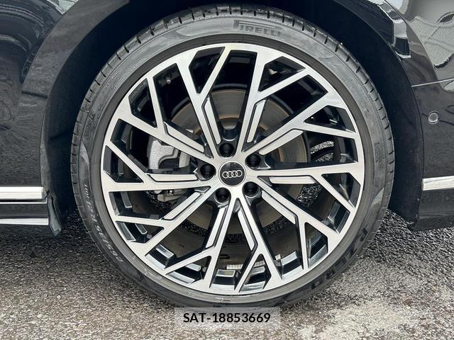 Audi A8 2024-08 8221988-2