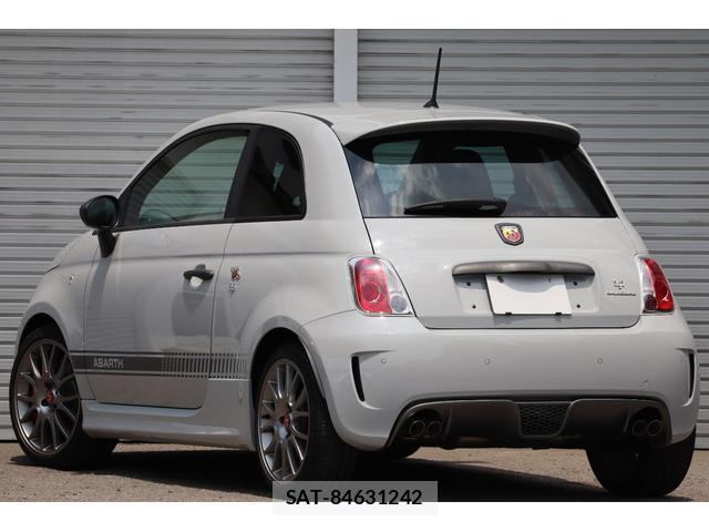 Abarth 595 2016-08 8220827-1