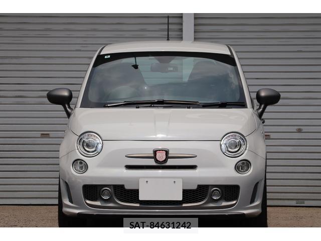 Abarth 595 2016-08 8220827-10
