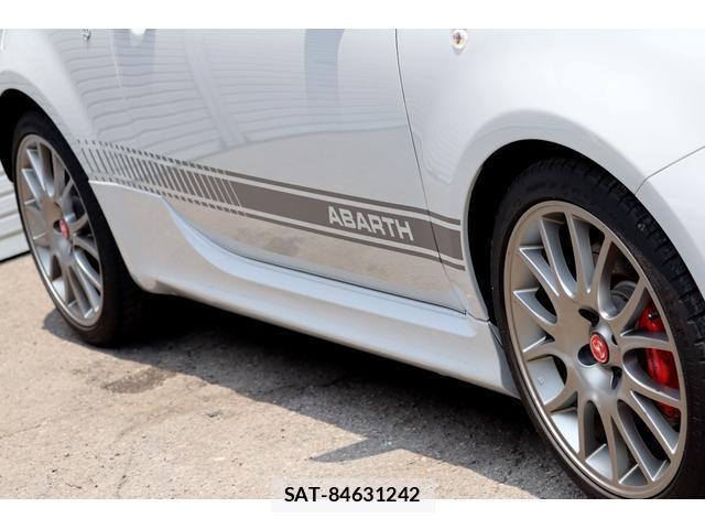 Abarth 595 2016-08 8220827-15