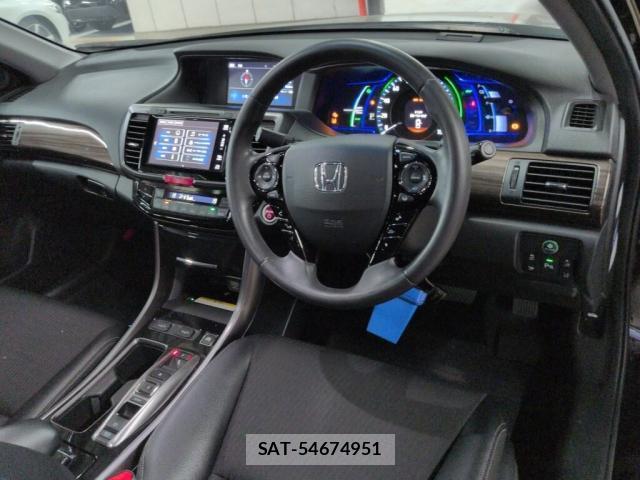 Honda ACCORD HYBRID 2016-09 8223350-2