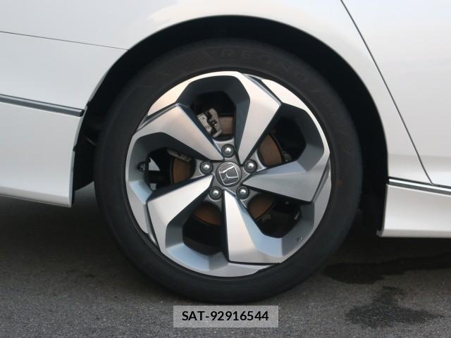 Honda ACCORD 2022-02 8217271-19