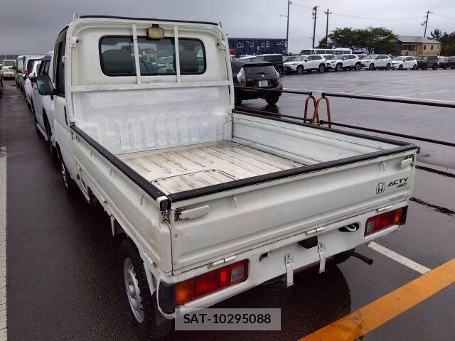 Honda ACTY TRUCK 2000 8223062-1