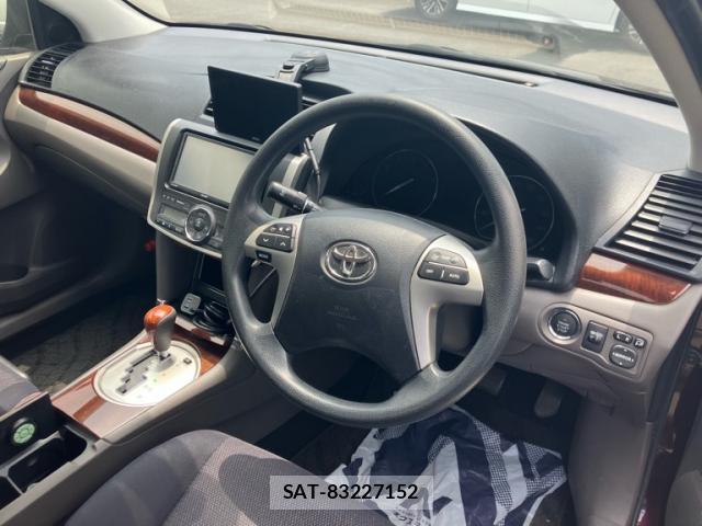 Toyota ALLION 2016-11 8223883-14