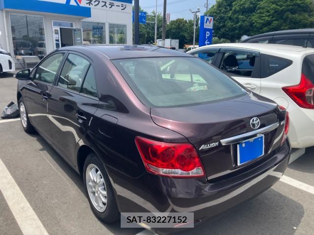 Toyota ALLION 2016-11 8223883-3