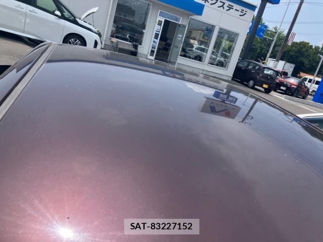 Toyota ALLION 2016-11 8223883-4