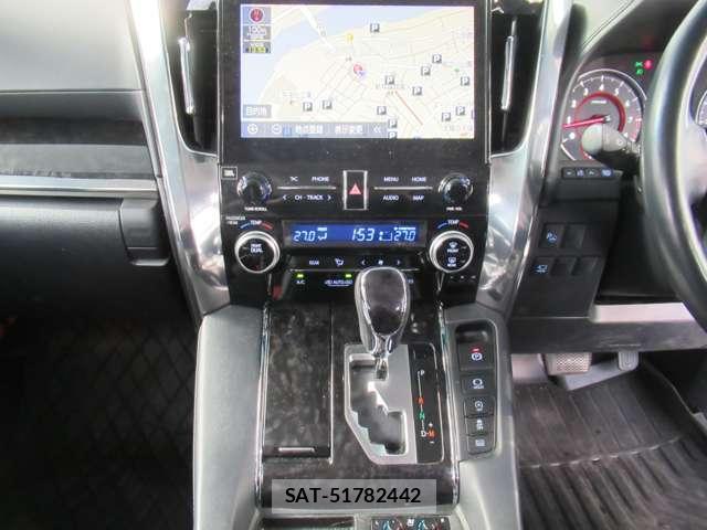 Toyota ALPHARD 2020-03 8224742-12