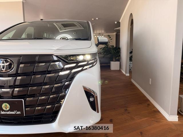 Toyota ALPHARD HYBRID 2026-04 8216153-2