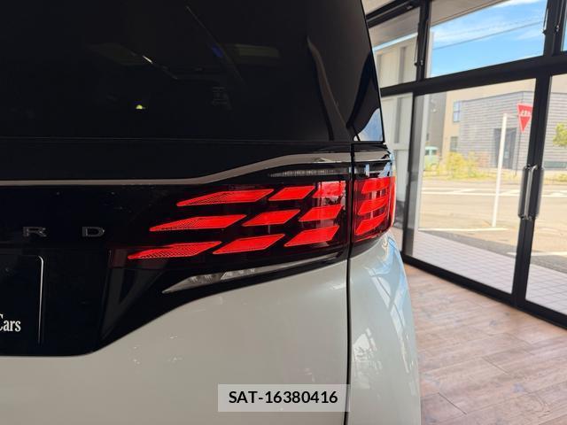 Toyota ALPHARD HYBRID 2026-04 8216153-6
