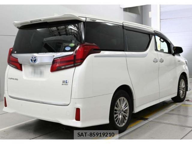 Toyota ALPHARD HYBRID 2018 8217536-1