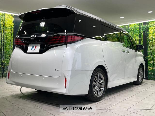 Toyota ALPHARD HYBRID 2023-10 8219715-17