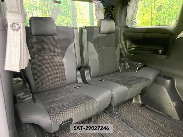 Toyota ALPHARD HYBRID 2020-09 8220137-9