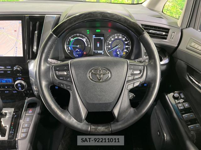 Toyota ALPHARD HYBRID 2021-12 8220259-12