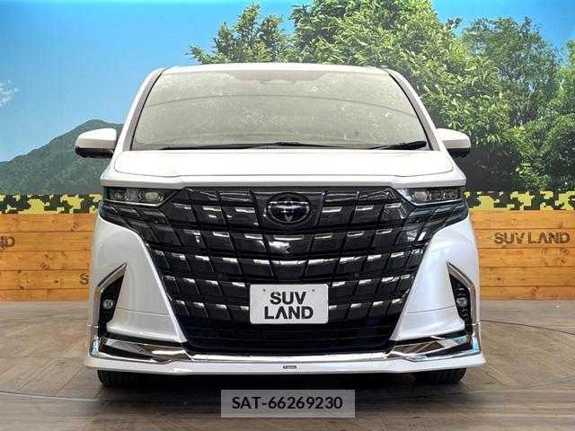 Toyota ALPHARD HYBRID 2024-05 8220367-14