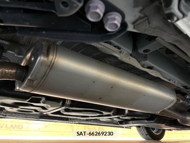 Toyota ALPHARD HYBRID 2024-05 8220367-18