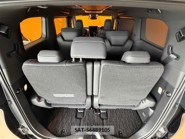 Toyota ALPHARD HYBRID 2024-06 8221296-18