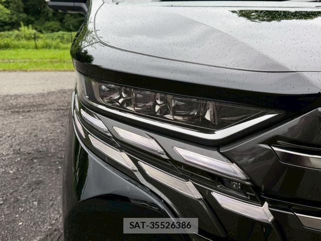 Toyota ALPHARD HYBRID 2025-10 8221476-11