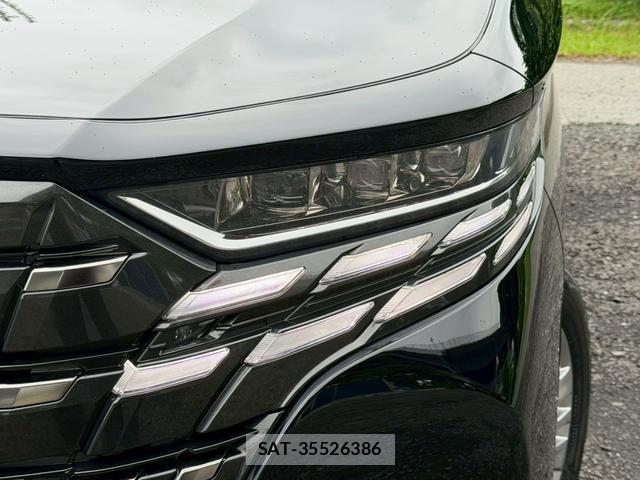 Toyota ALPHARD HYBRID 2025-10 8221476-3
