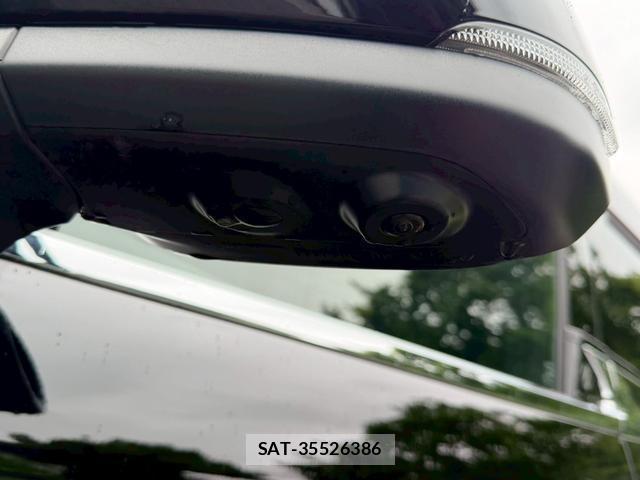Toyota ALPHARD HYBRID 2025-10 8221476-8