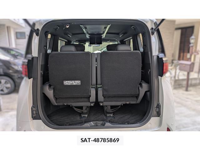 Toyota ALPHARD HYBRID 2024-11 8221615-5
