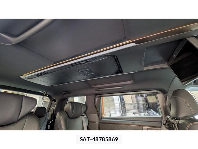 Toyota ALPHARD HYBRID 2024-11 8221615-6